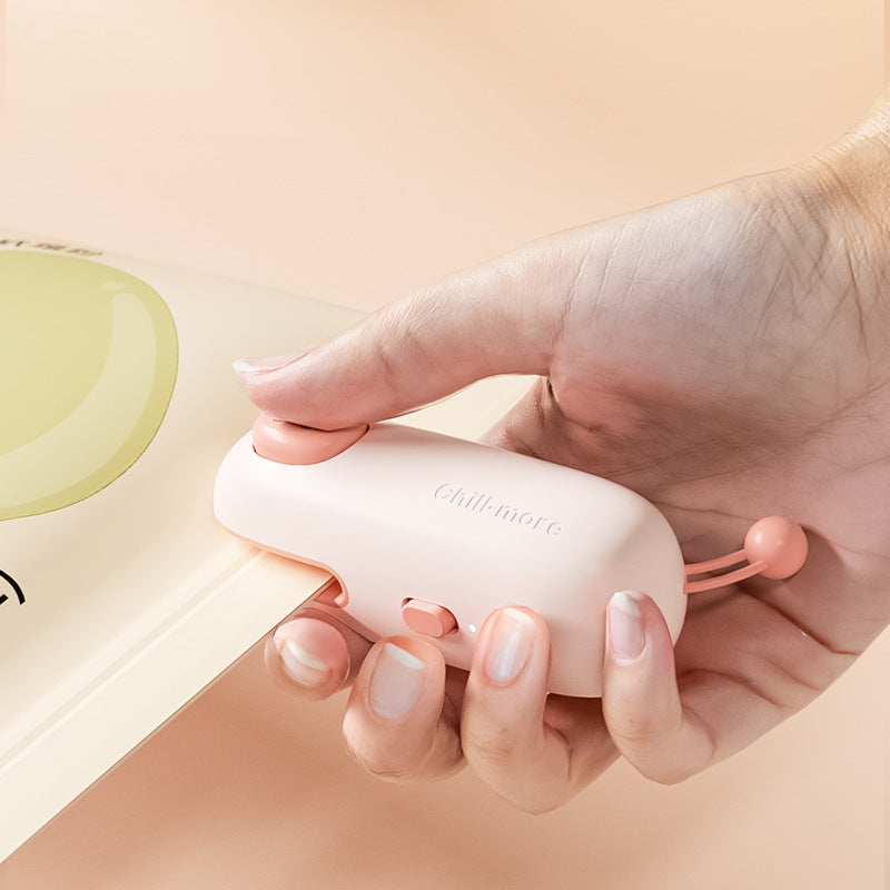 Portable Rechargeable Mini Bag Sealer For Plastic Bags.